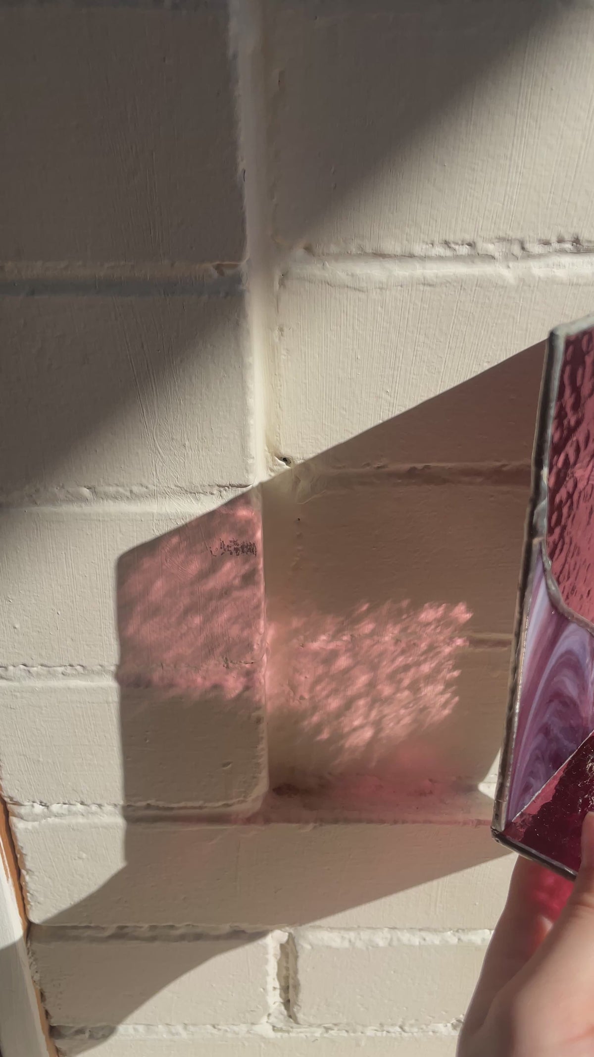 Amethyst Wave Corner Candle Holder
